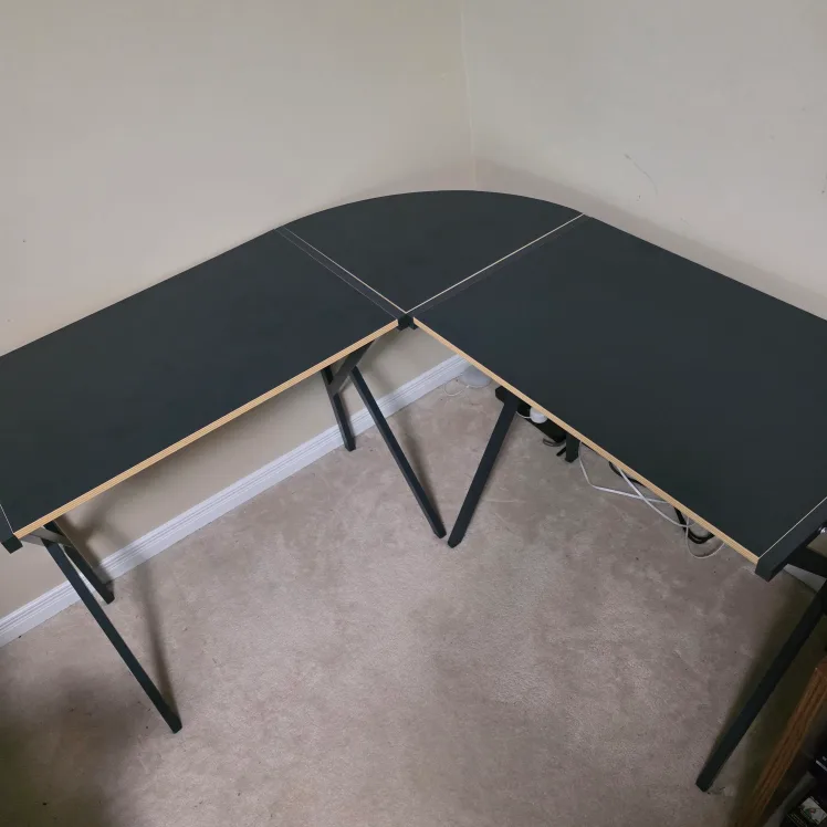 Black L-shaped Desk thumbnail