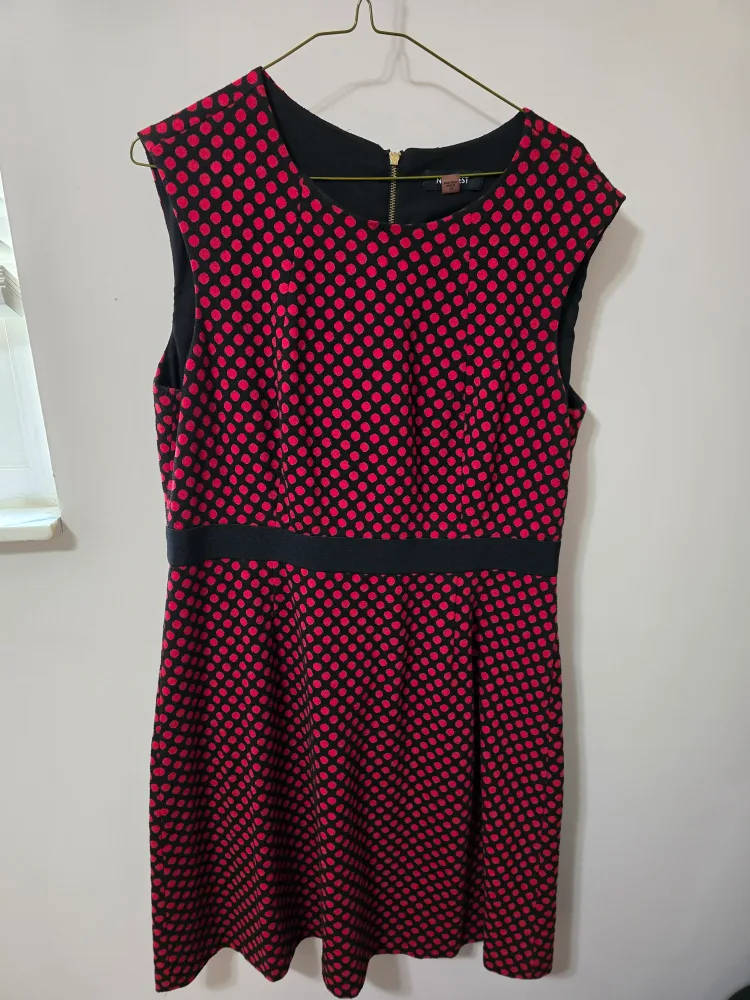 ladies dresses thumbnail