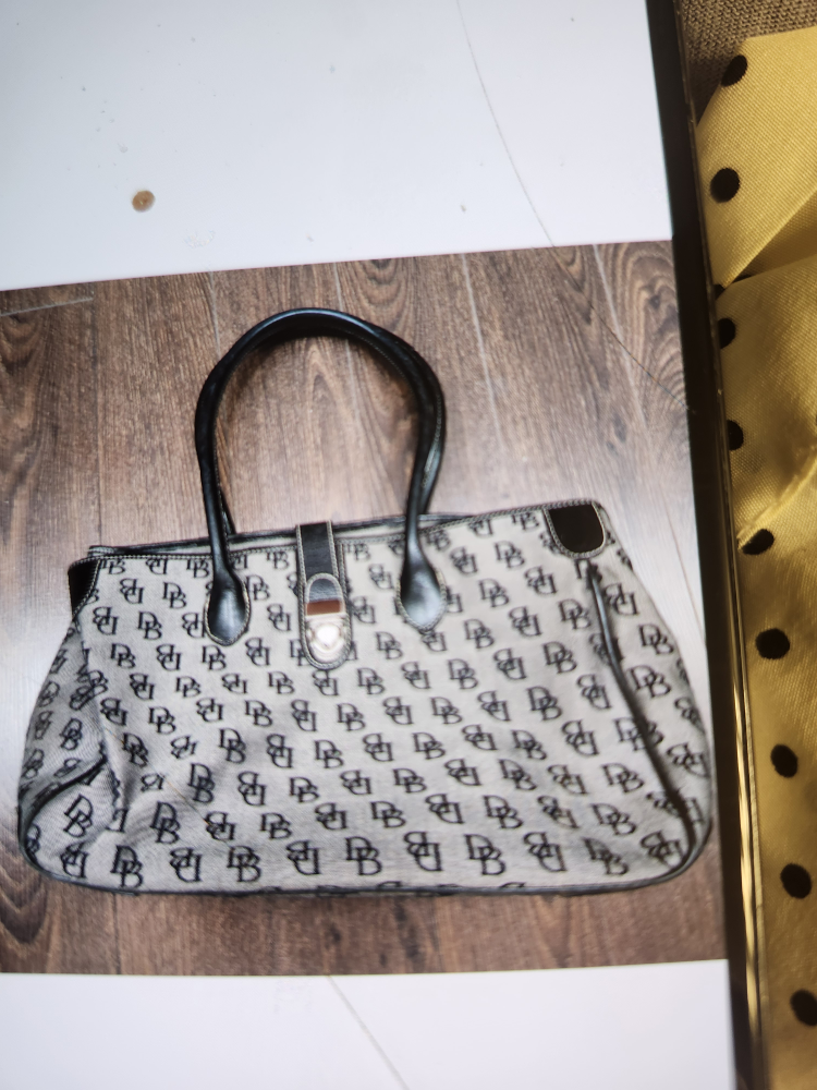 Dooney and Bourne Leather Tote Purse - photo 5