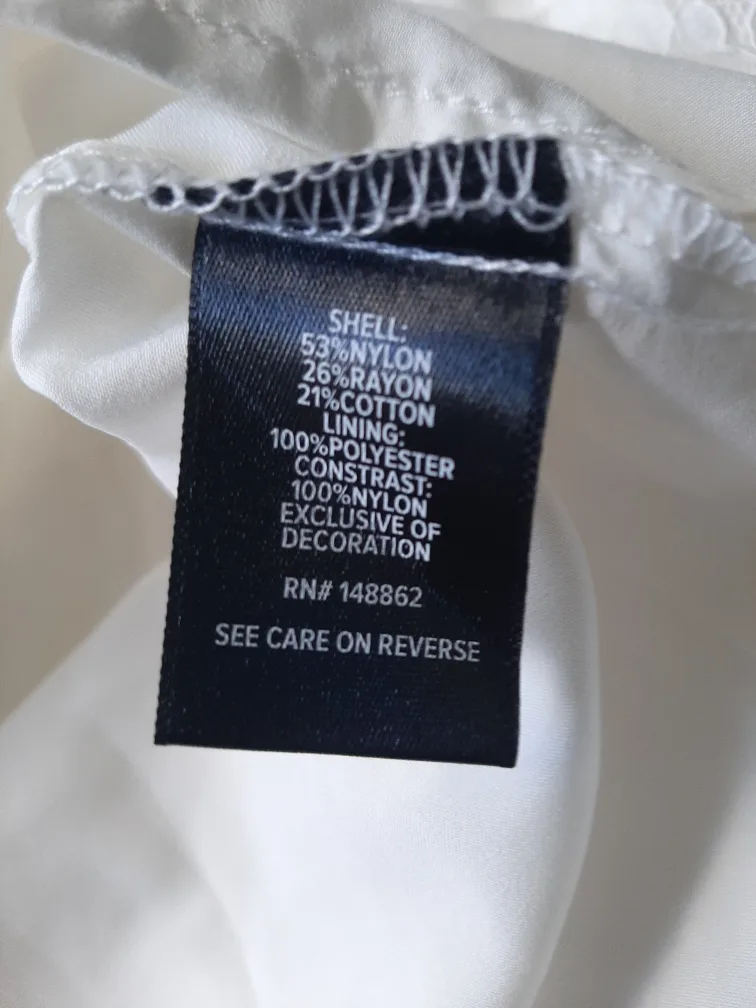 Torrid Lace Puff Sleeve Blouse - Size 4 image indicator(6)