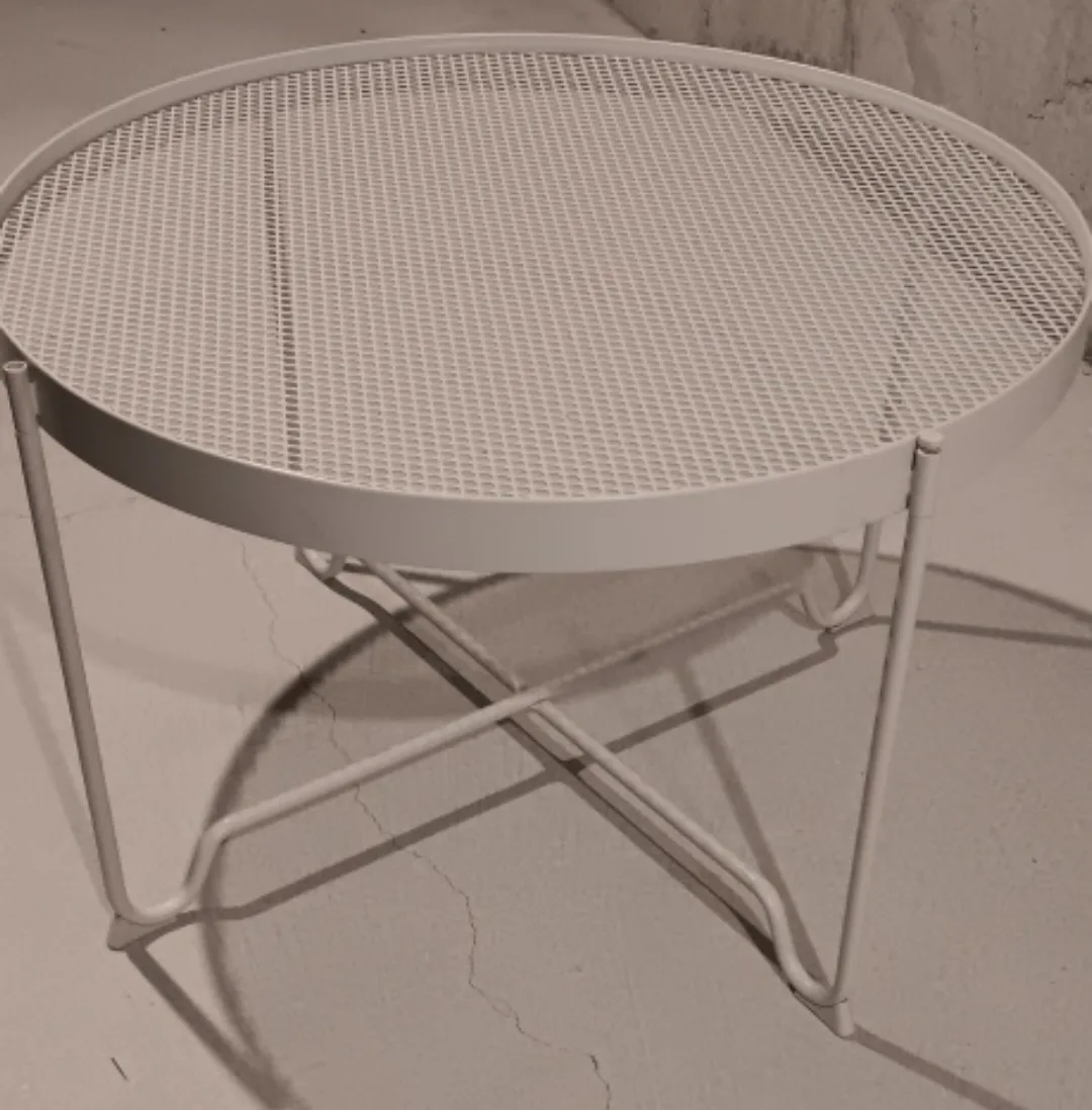 Metal Round Outdoor PatioTable image indicator(2)