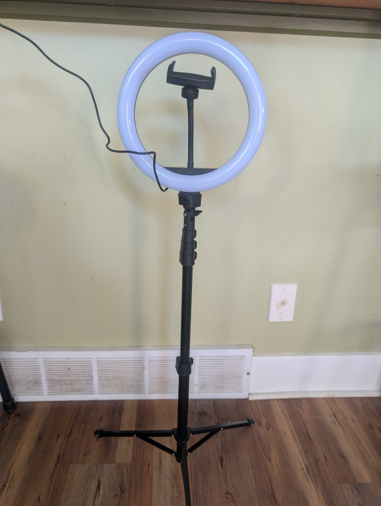 Ring Light - photo 3