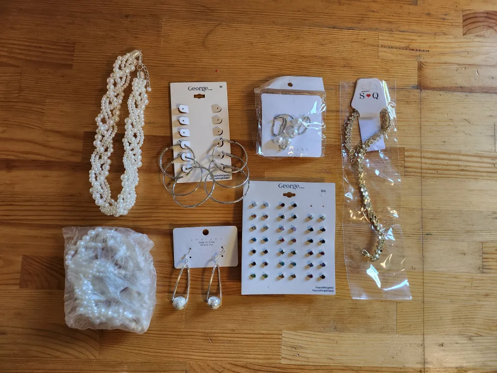 Jewellery Bundle Lot thumbnail