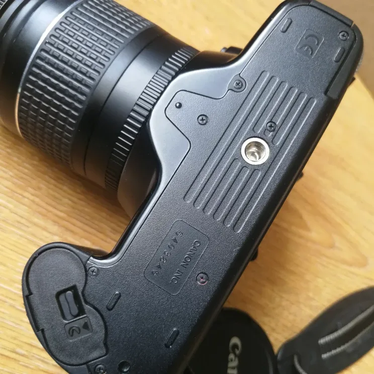 Canon EOS 3000D Camera with 28-80mm Lens image indicator(8)