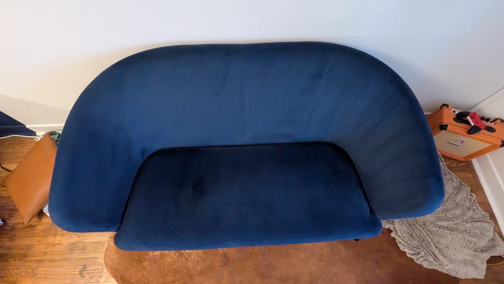 Velvet style SOFA, Excellent condition - photo 2