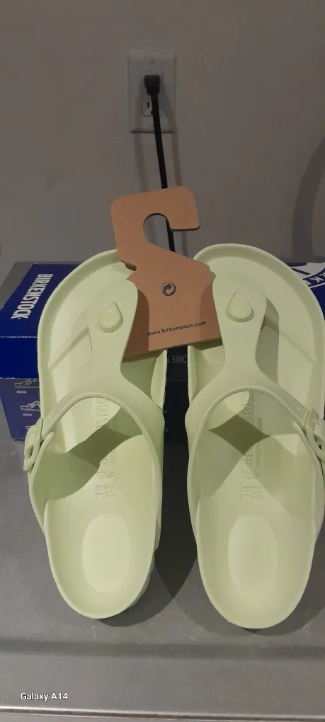 Birkenstock Gizeh EVA Sandals, Size 7 thumbnail