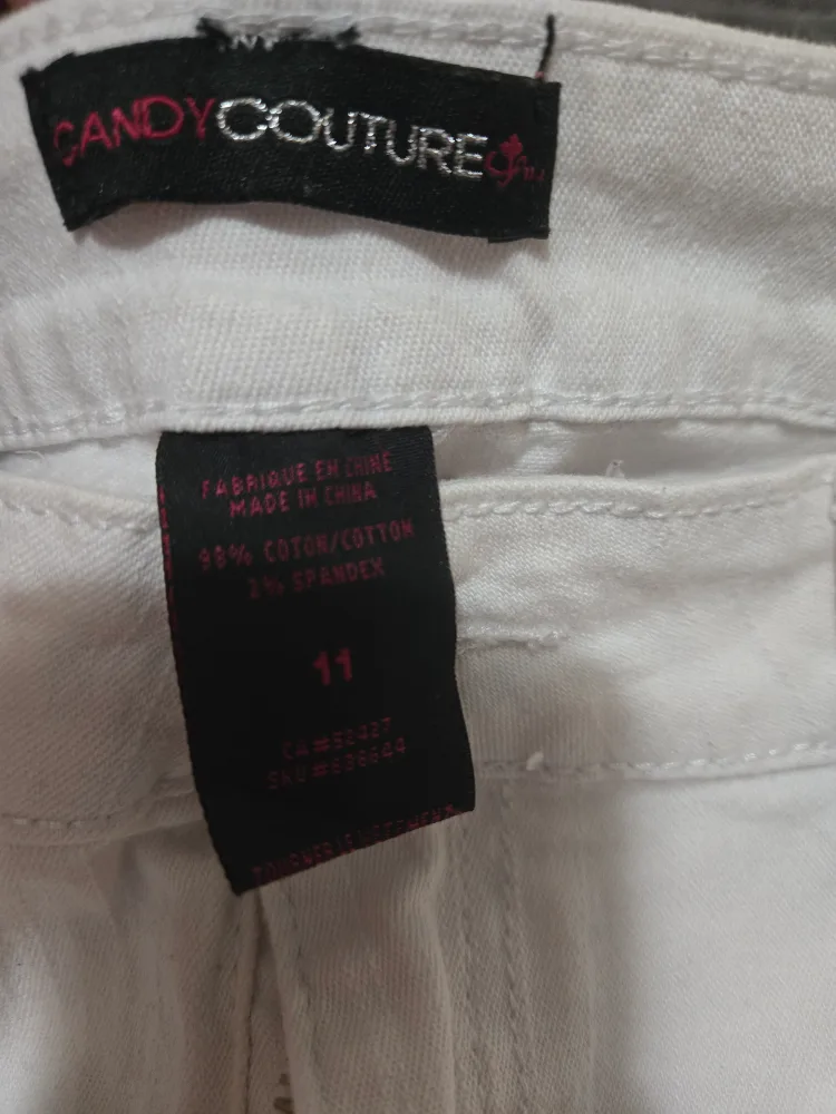 Assorted Women's Jeans - Various Styles and Sizes image indicator(5)