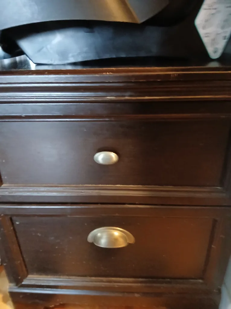 💚 Brown Wooden 2-Drawer Nightstand thumbnail