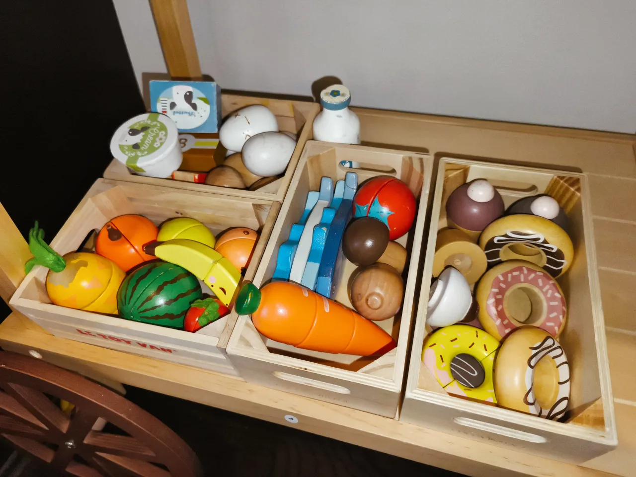Le Toy Van & Coco Village Wooden Food Set thumbnail