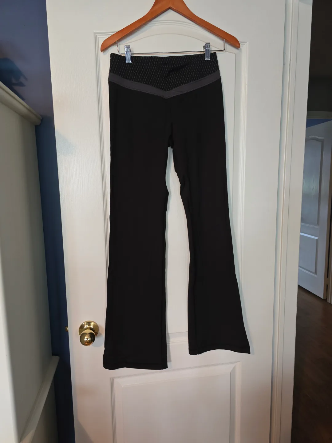 VSX Sport supermodel pant image indicator(2)