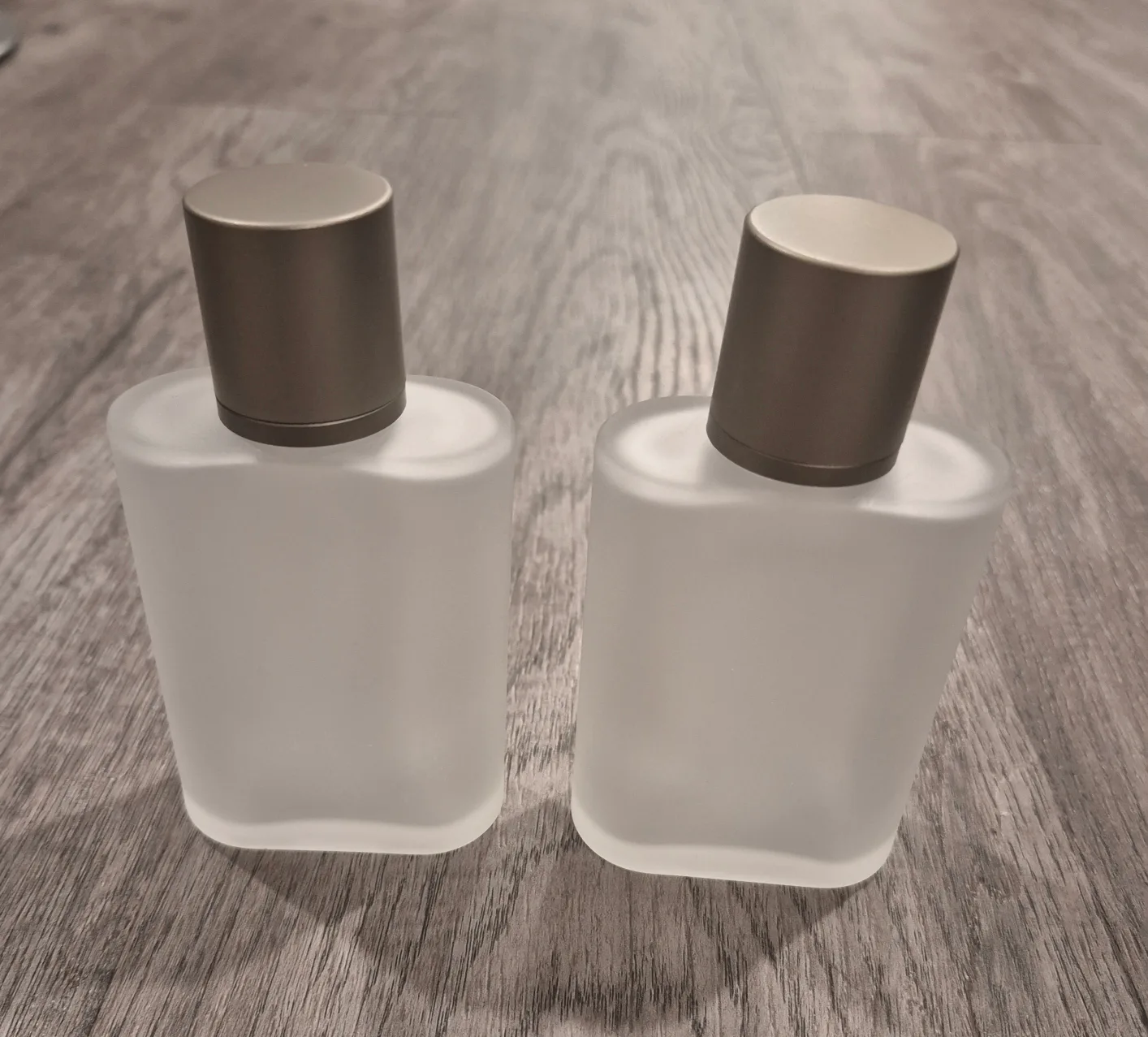 2pcs 100ml Thick Glass Spray Bottle image indicator(2)