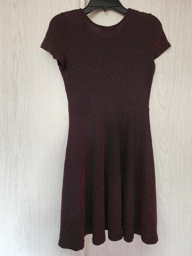 Black & Red Sparkle Dress - Size 10/12 Medium image indicator(2)