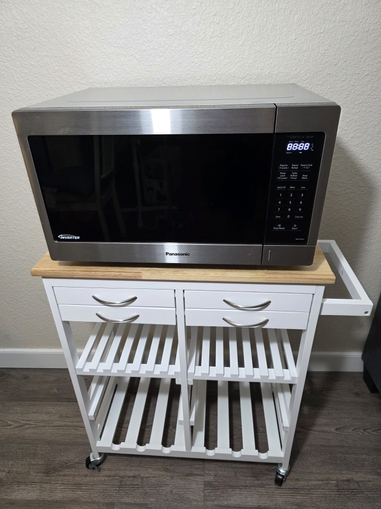 Panasonic The Genius 1200W Microwave