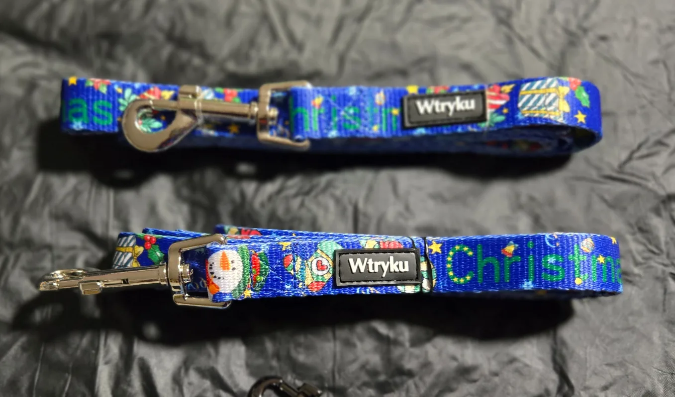 Christmas Themed Dog Leash image indicator(2)