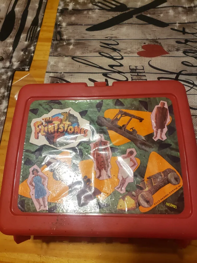 Vintage Thermos Flintstones Lunchbox thumbnail