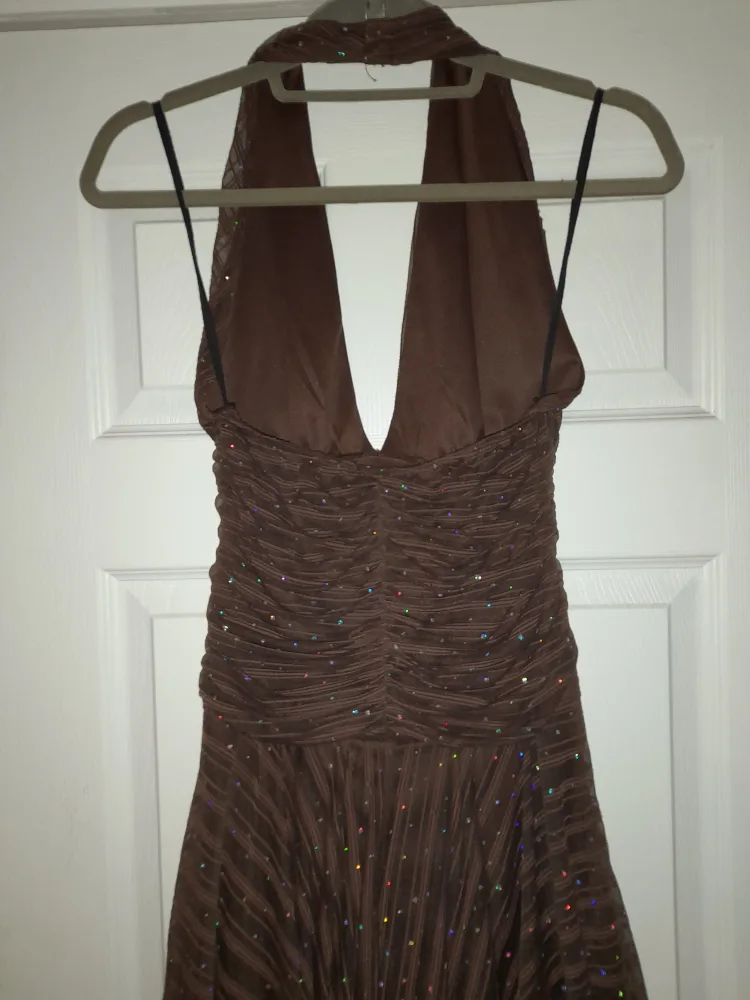 Brown Halter Party Dress image indicator(4)