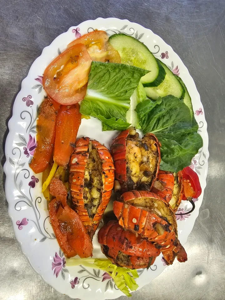 Assorted Plates of Delicious Food image indicator(5)