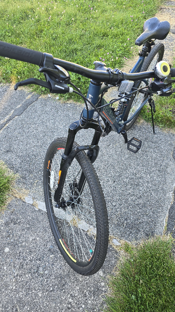 Raleigh Chase Mountain Bike - photo 2