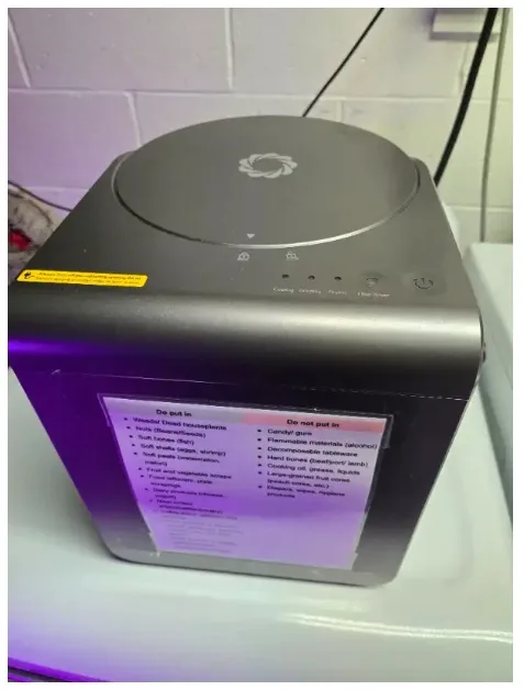 Airthereal Revive Electric Kitchen Composter - 2.5L Capacity image indicator(2)