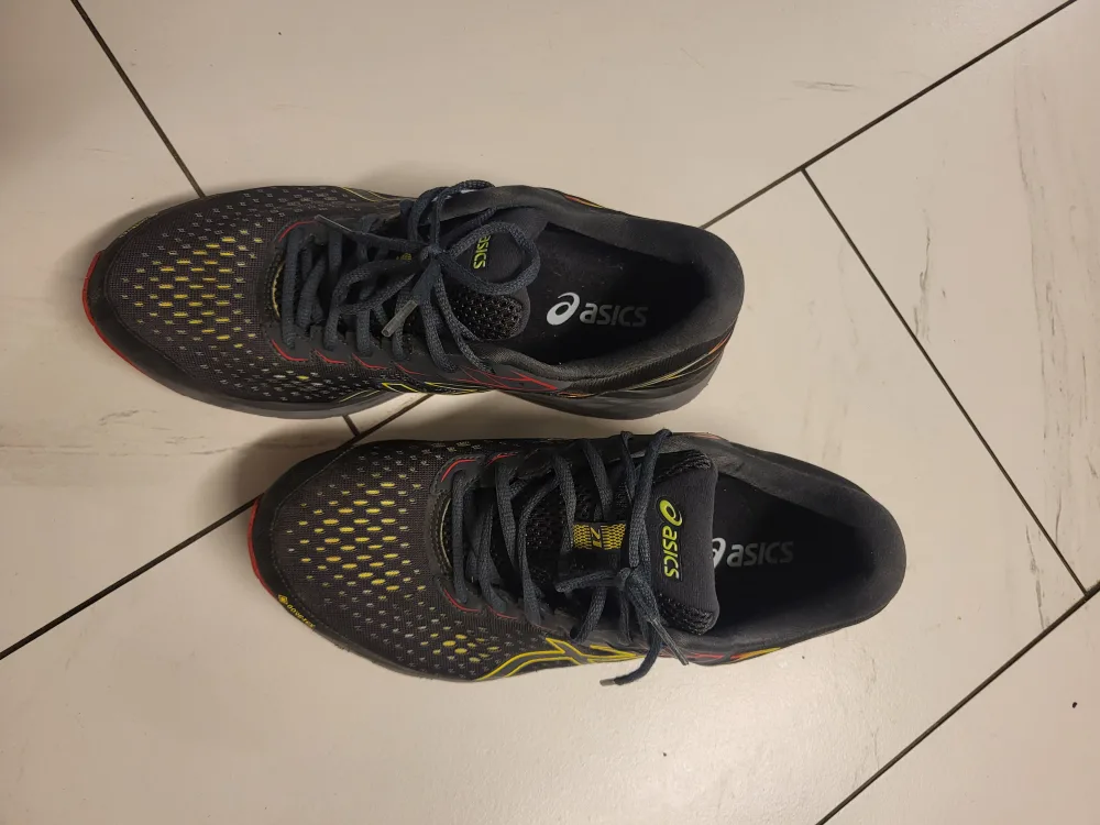 ASICS Running Shoes-10 5 image indicator(2)