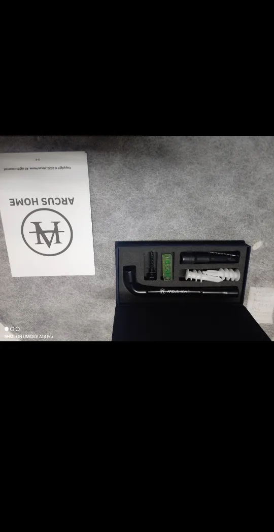 Arcus Home 18 Inch Round Wall Mirror - Black image indicator(4)