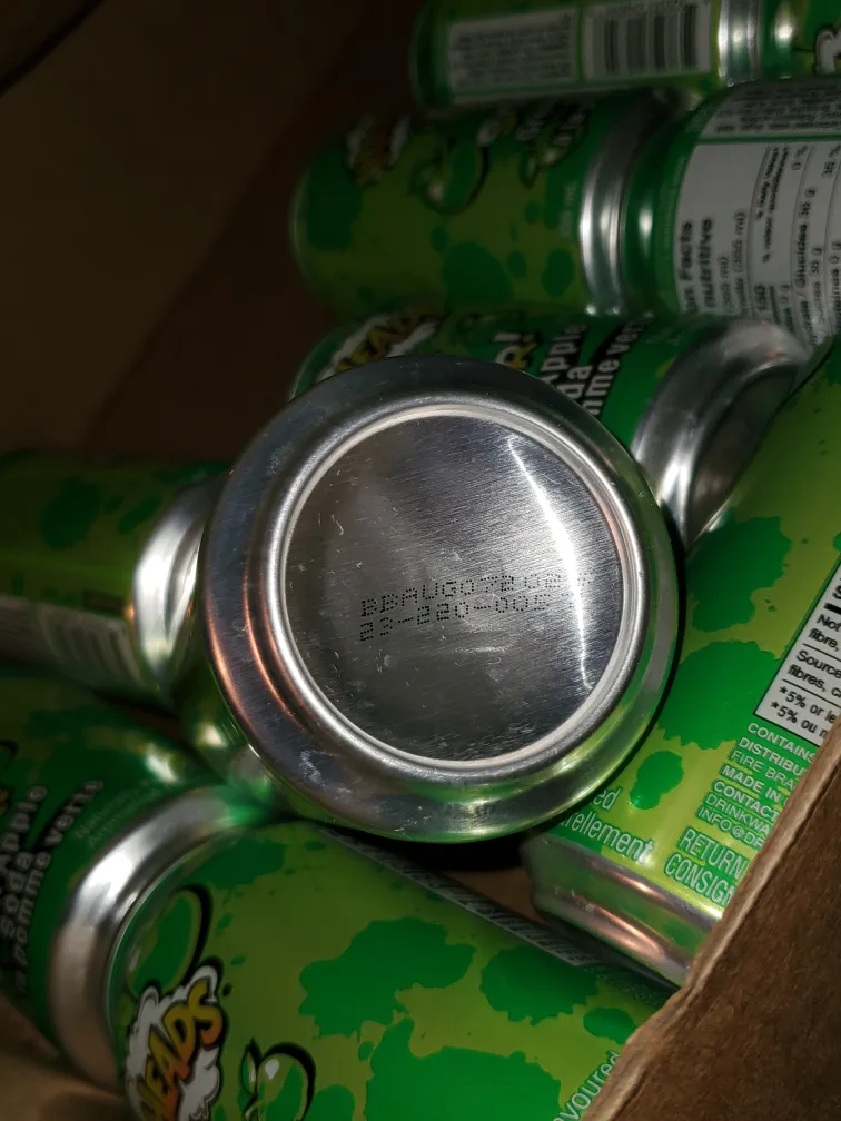 Warheads Green Apple Sour Soda Cans image indicator(5)