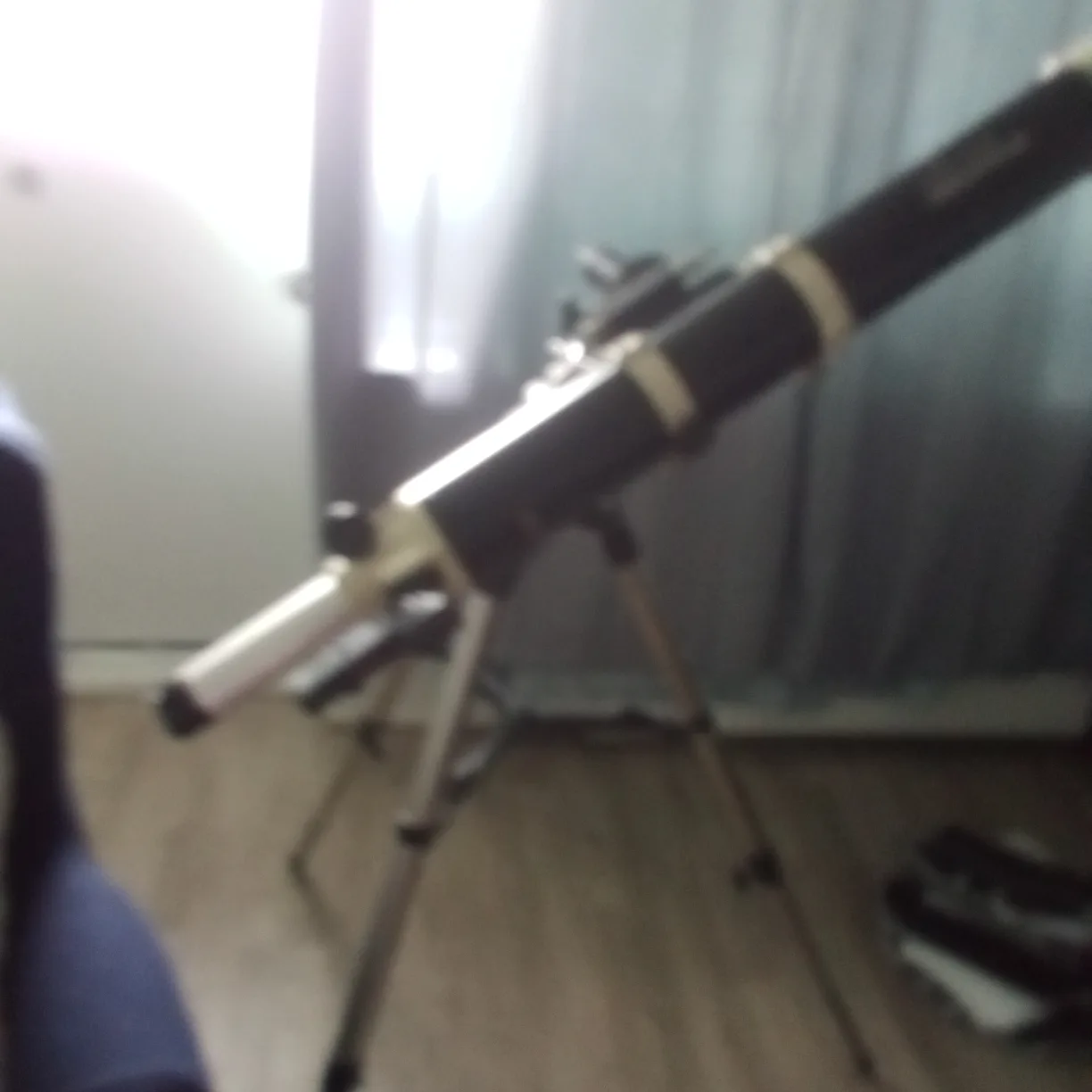 Celestron Deluxe 80EQ Telescope thumbnail