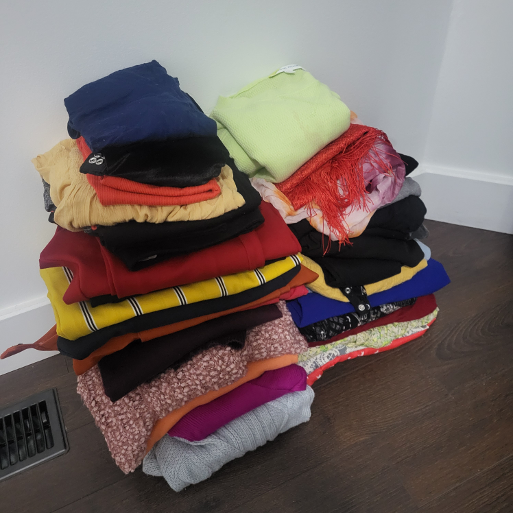 Bundle of Clothing - photo 3