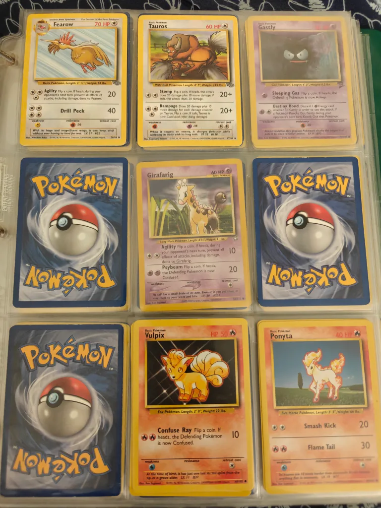 Pokemon Trading Cards Lot image indicator(6)
