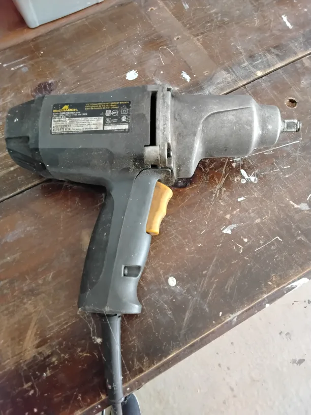 McCulloch 8700 1/2" Heavy Duty Impact Wrench thumbnail