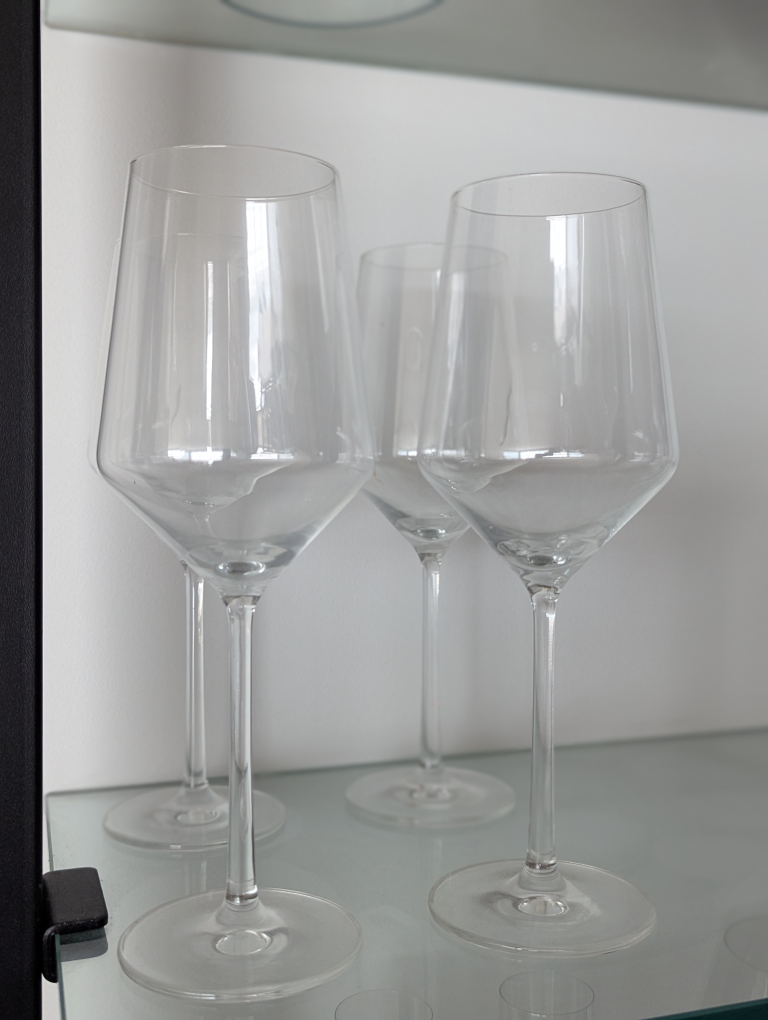 Crate & Barrel White Wine Glasses (4 Total)