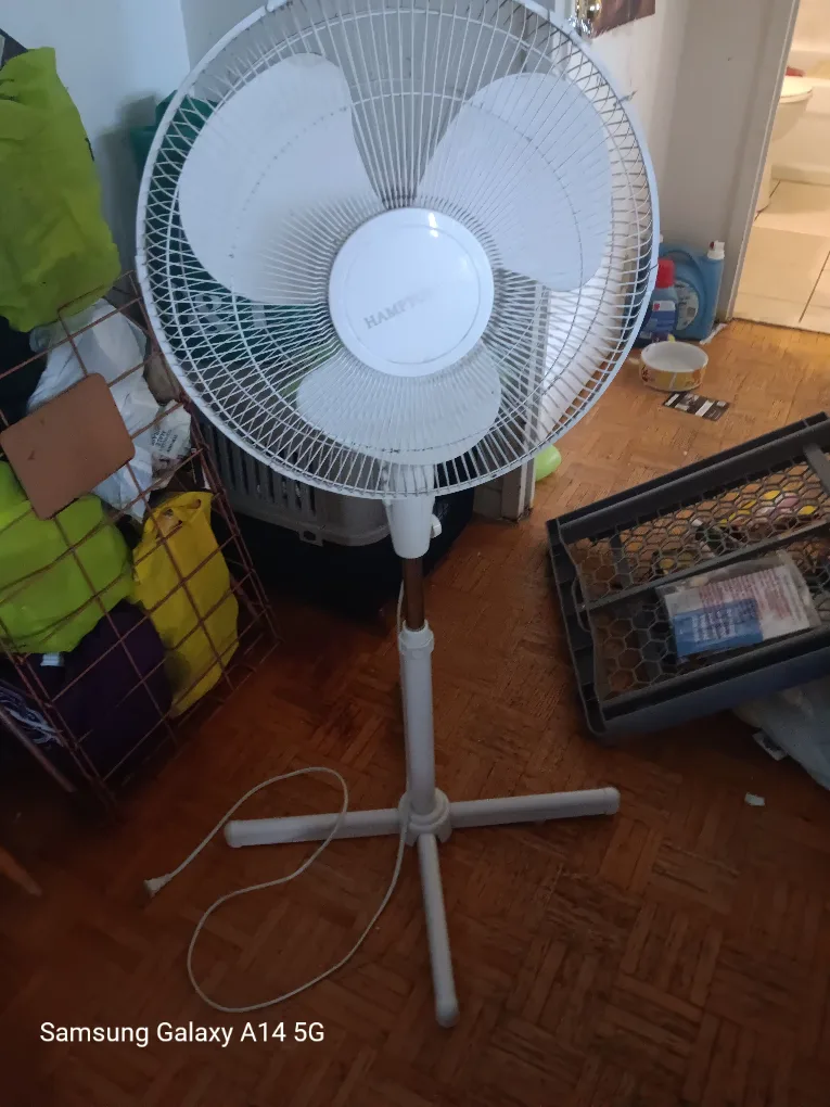 Hampton Bay Stand Fan thumbnail