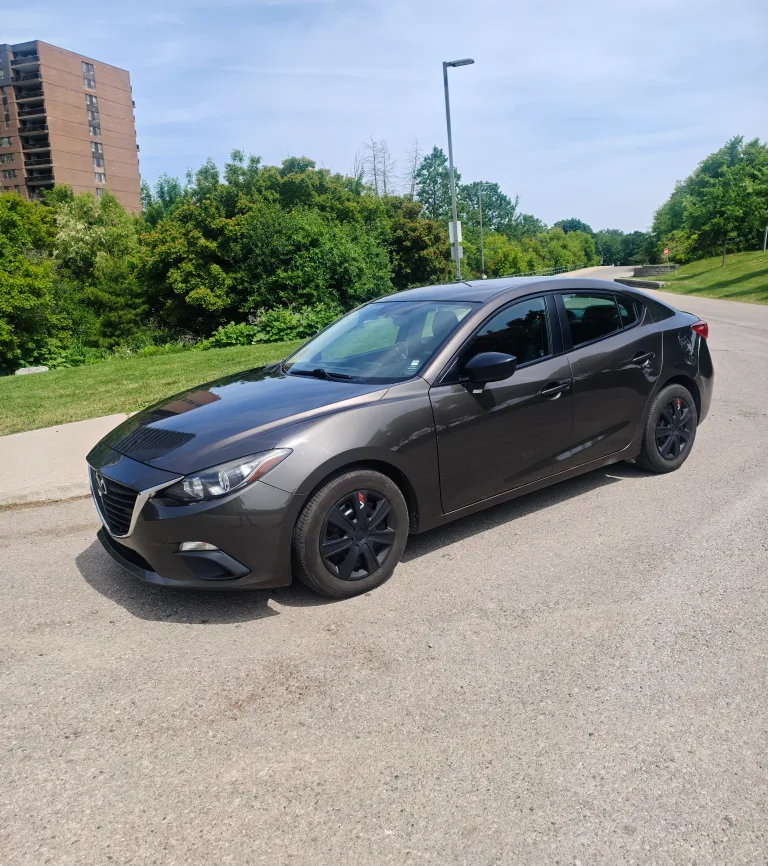 Mazda 3 Sedan thumbnail