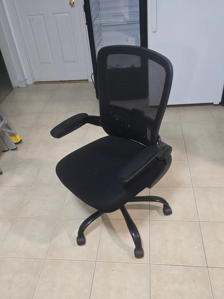 Black Ergonomic Office Chair thumbnail