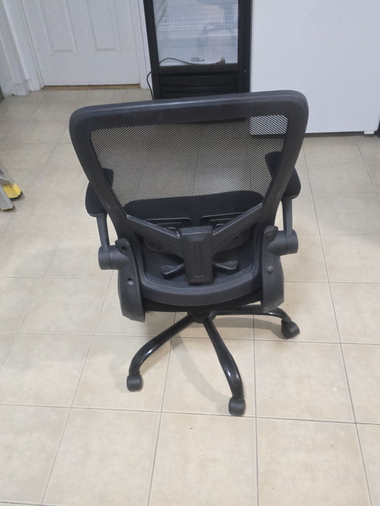 Black Ergonomic Office Chair - photo 3