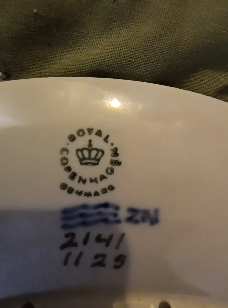 Royal Copenhagen Denmark Sailing Scene Plate image indicator(7)