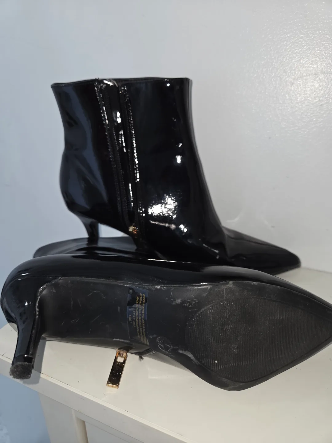 Black Pointed-Toe Ankle Boots image indicator(2)