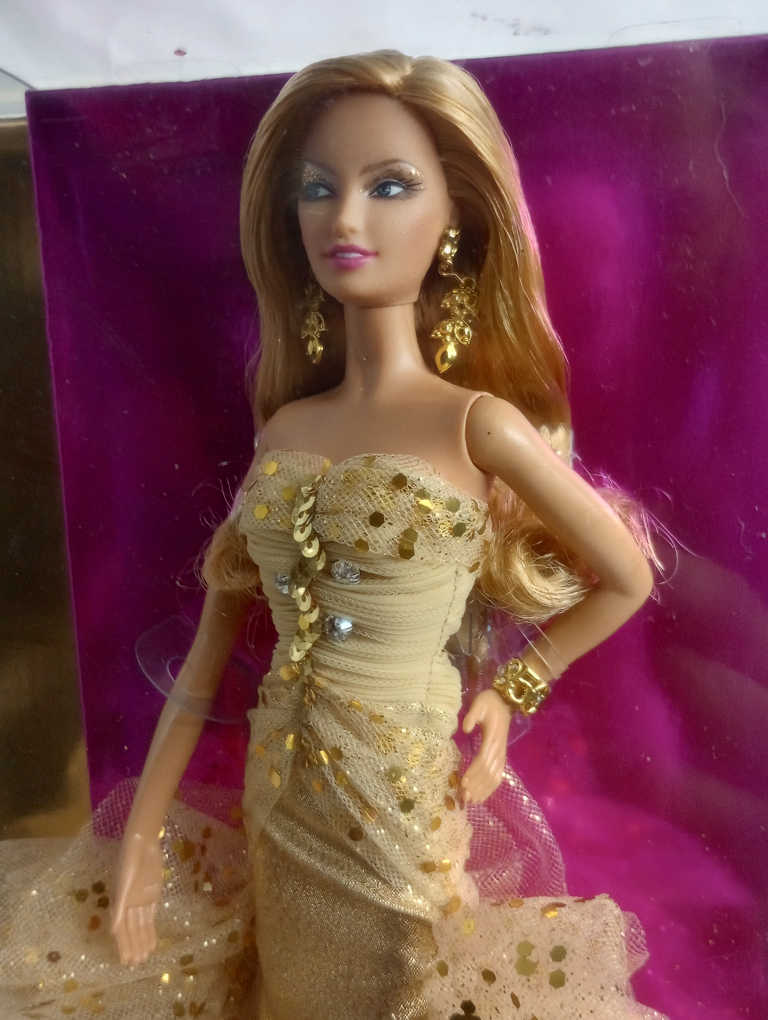 Barbie 50th Anniversary Doll - New in Box! - photo 2