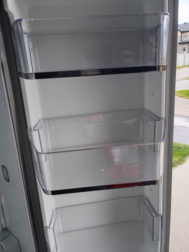 KitchenAid Refrigerator - photo 3