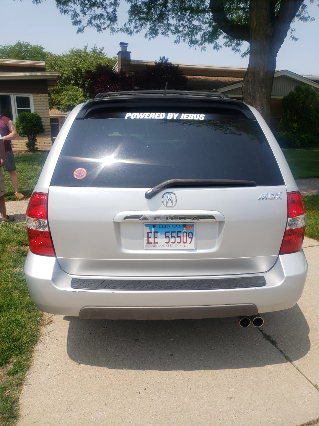 Silver Acura MDX - photo 3
