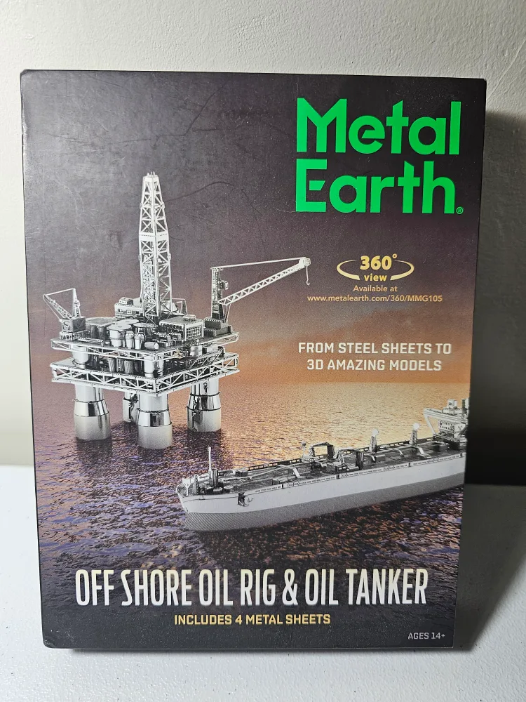 Metal Earth Off Shore Oil Rig & Oil Tanker Model Kit thumbnail