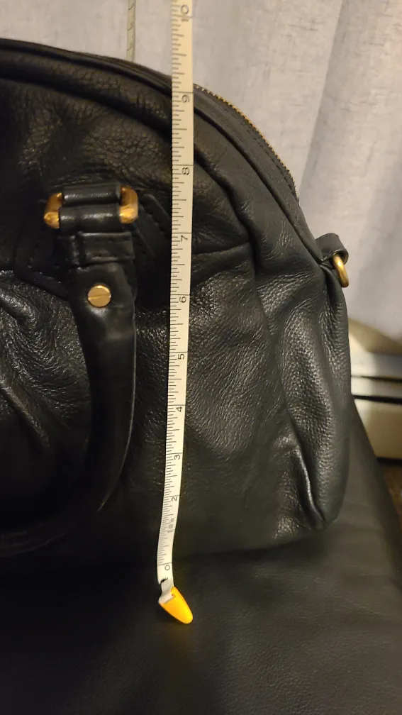 Marc Jacobs black leather bag image indicator(2)