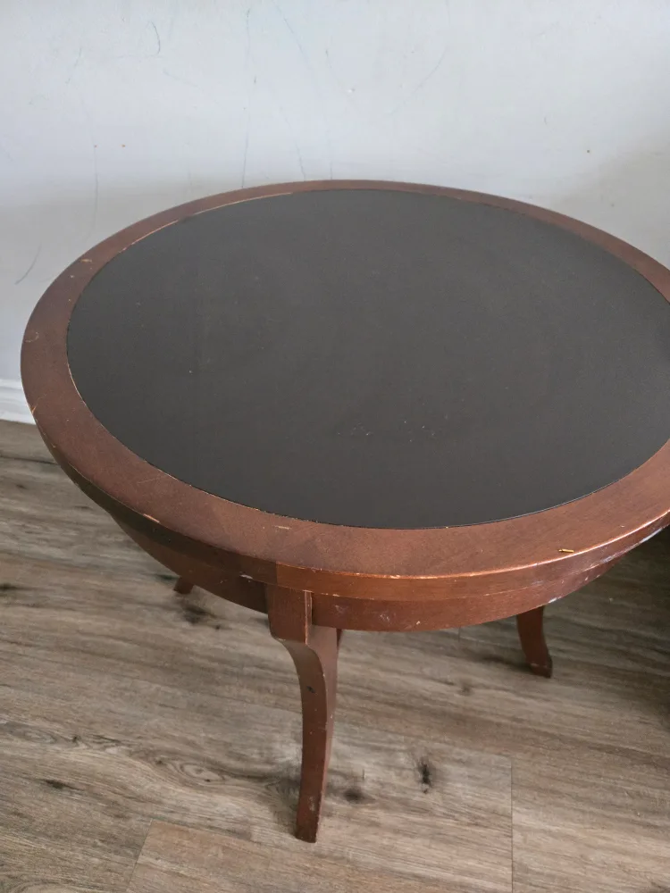Vintage Round Side Table 🥕 thumbnail