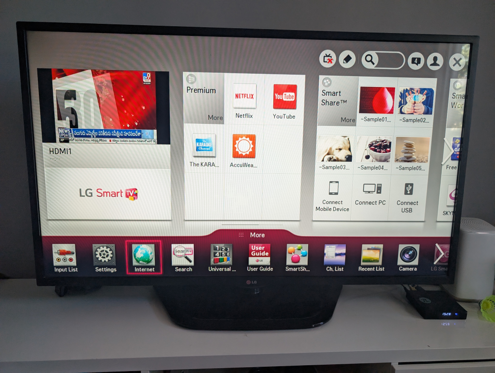 LG Smart TV 48in