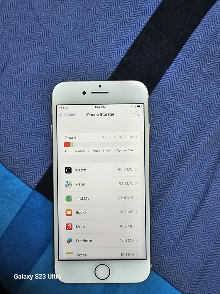 Apple iPhone 8 - 64GB - Gold - photo 3