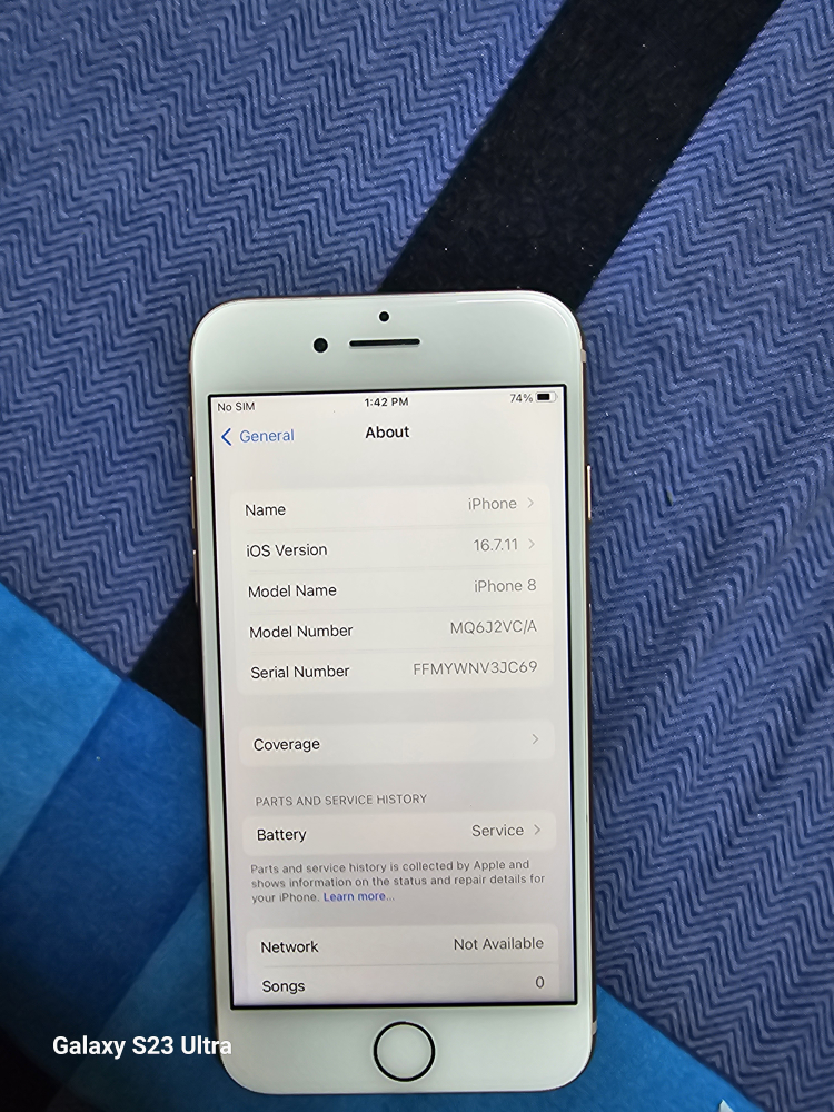 Apple iPhone 8 - 64GB - Gold - photo 4