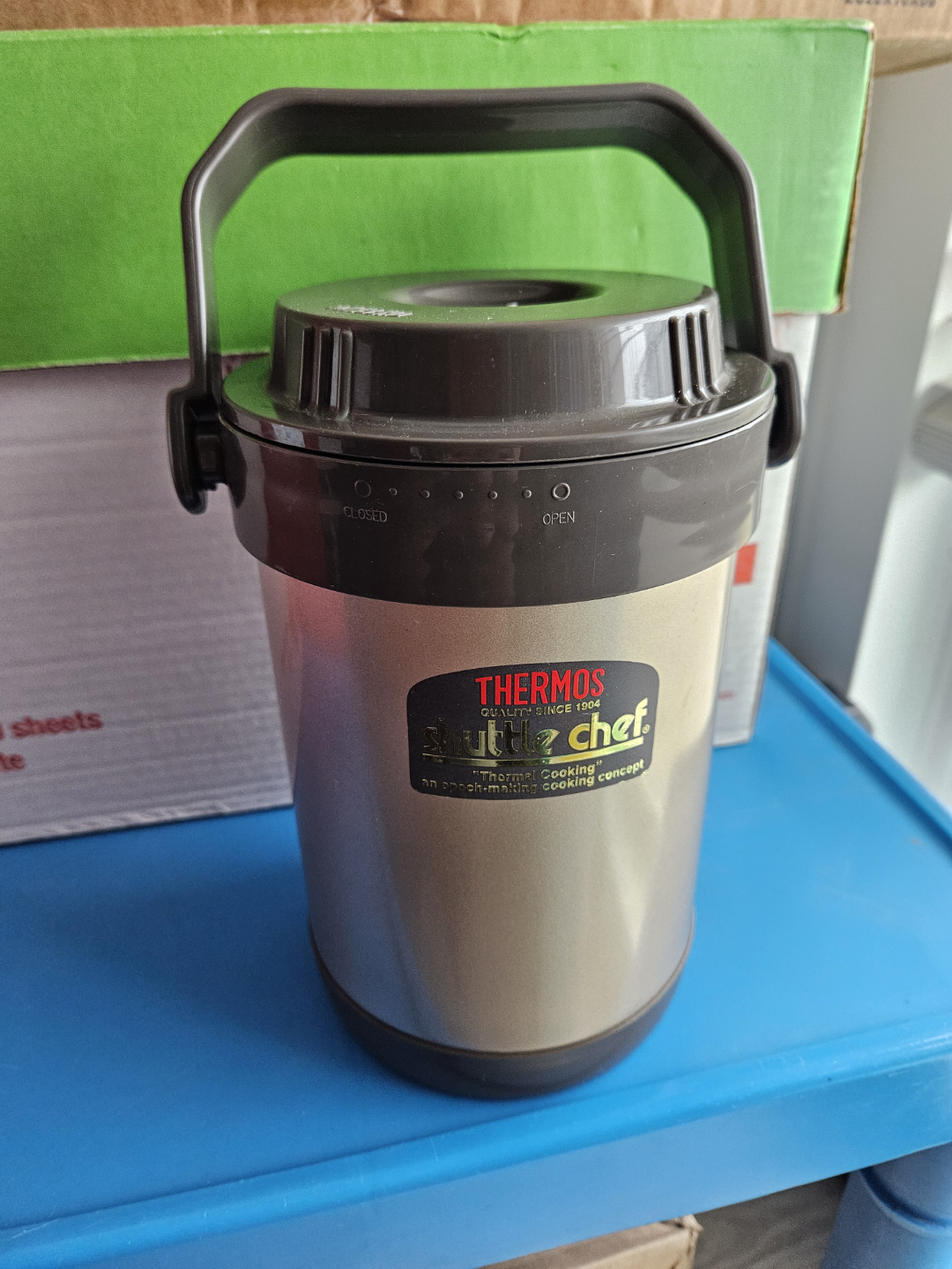 Thermos Lunch Carrier