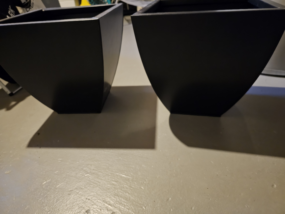 Set of 2 Black Square Planters