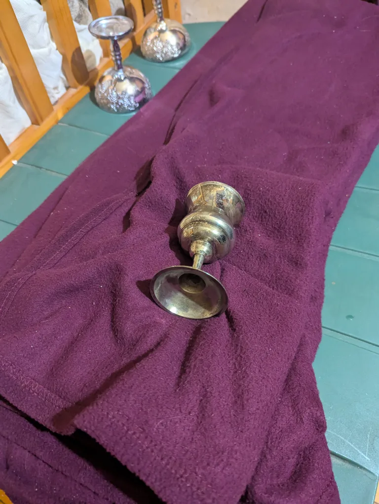 Vintage Chalice with the star of David etched on the side image indicator(2)