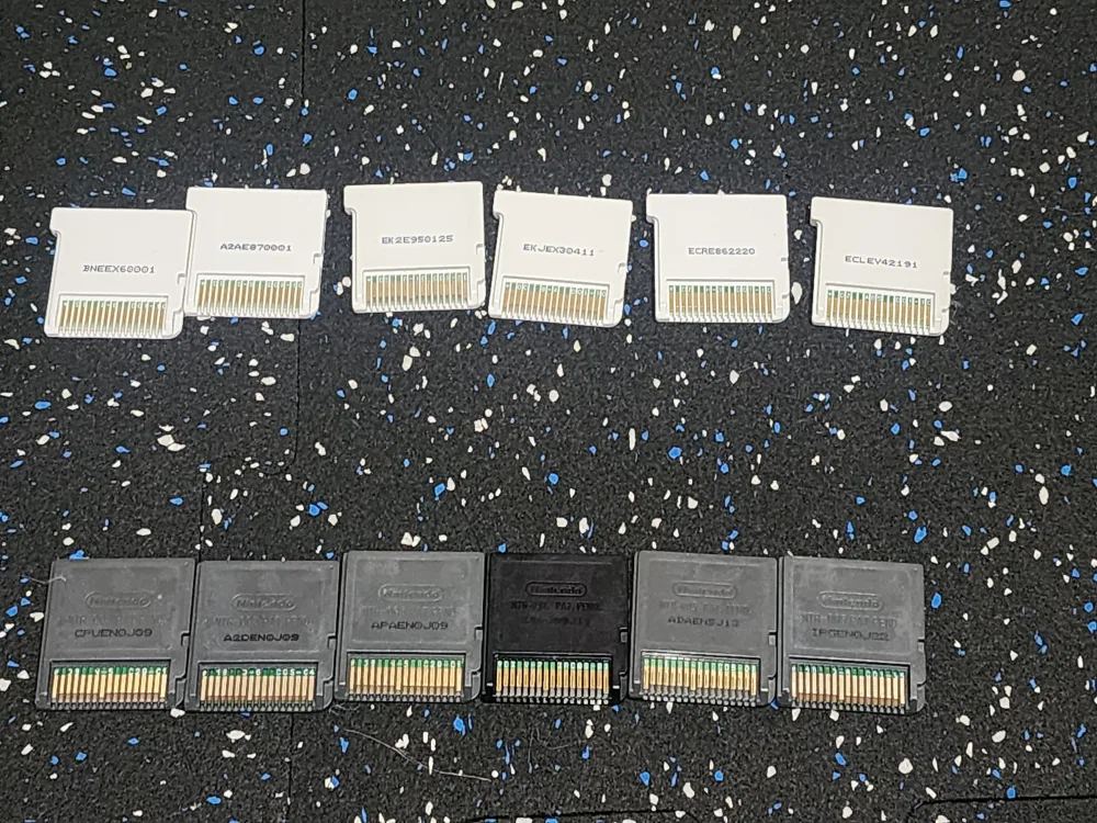 Nintendo 2DS with Pokémon Games image indicator(3)